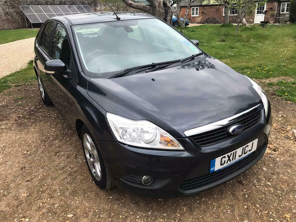 Ford-Focus-Sport-1.6-2011-with-2-owners-and-FSH-img
